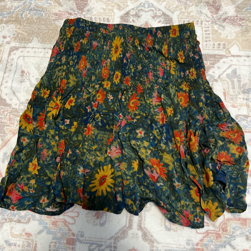 NATURAL LIFE Floral Mini Skirt in Green with Yellow & Pink Flowers